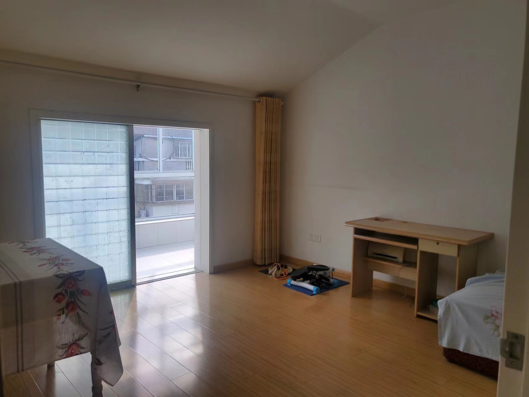 永兴佳园二期 4室2厅2卫 108m&sup2;