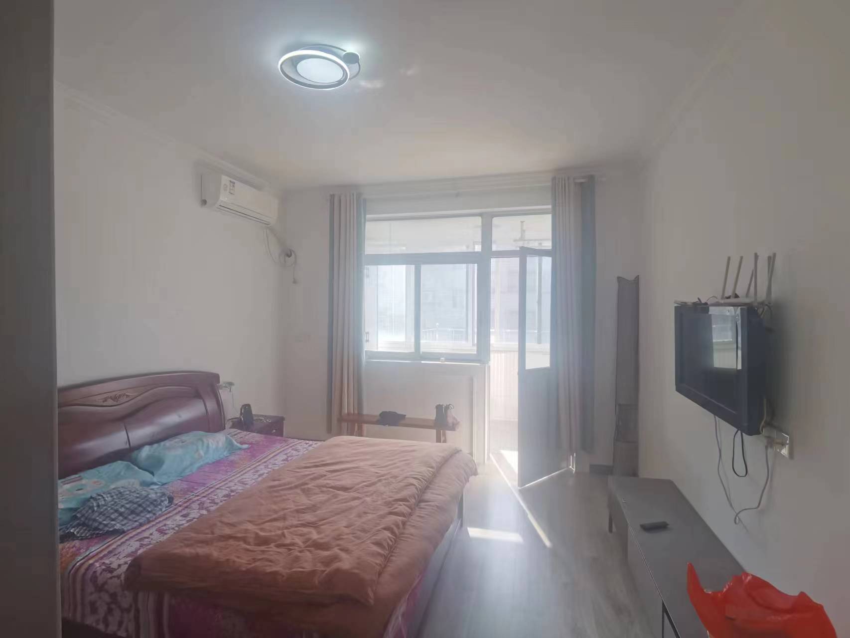 城中花园 3室2厅1卫 95m&sup2;