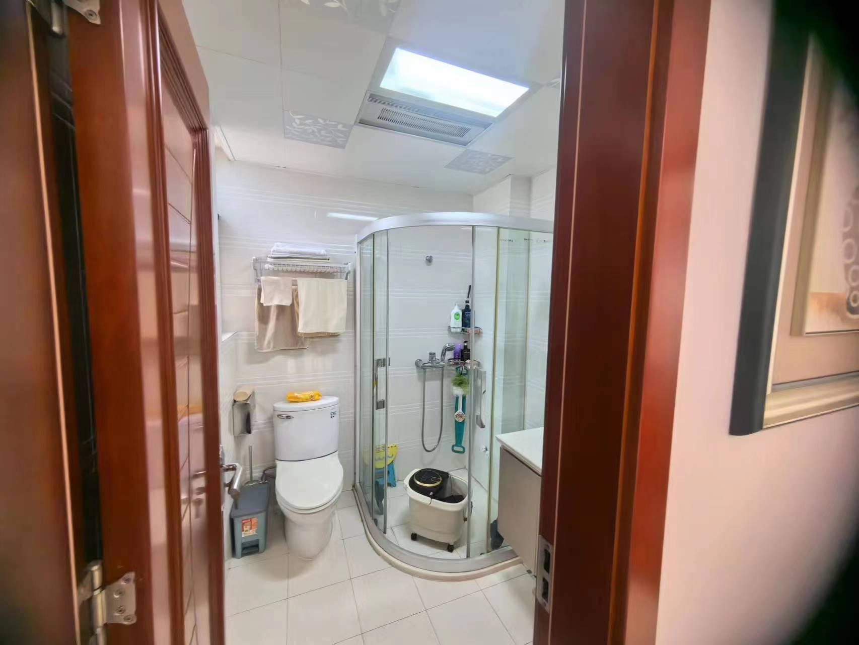 中港城 2室2厅1卫 89m&sup2;