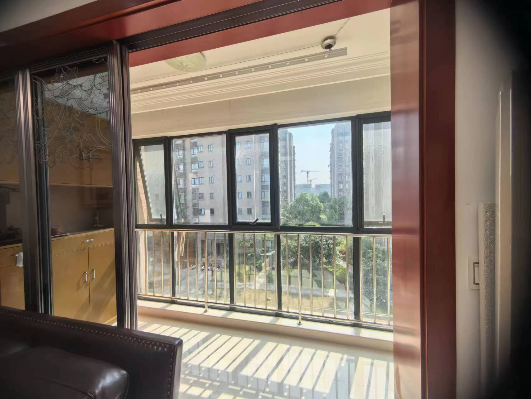 中港城 2室2厅1卫 89m&sup2;