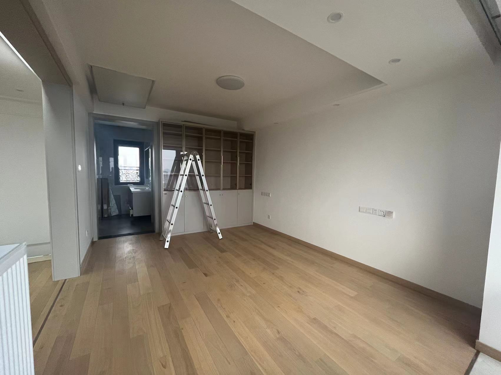 城市嘉苑 5室2厅2卫 202.00m&sup2;