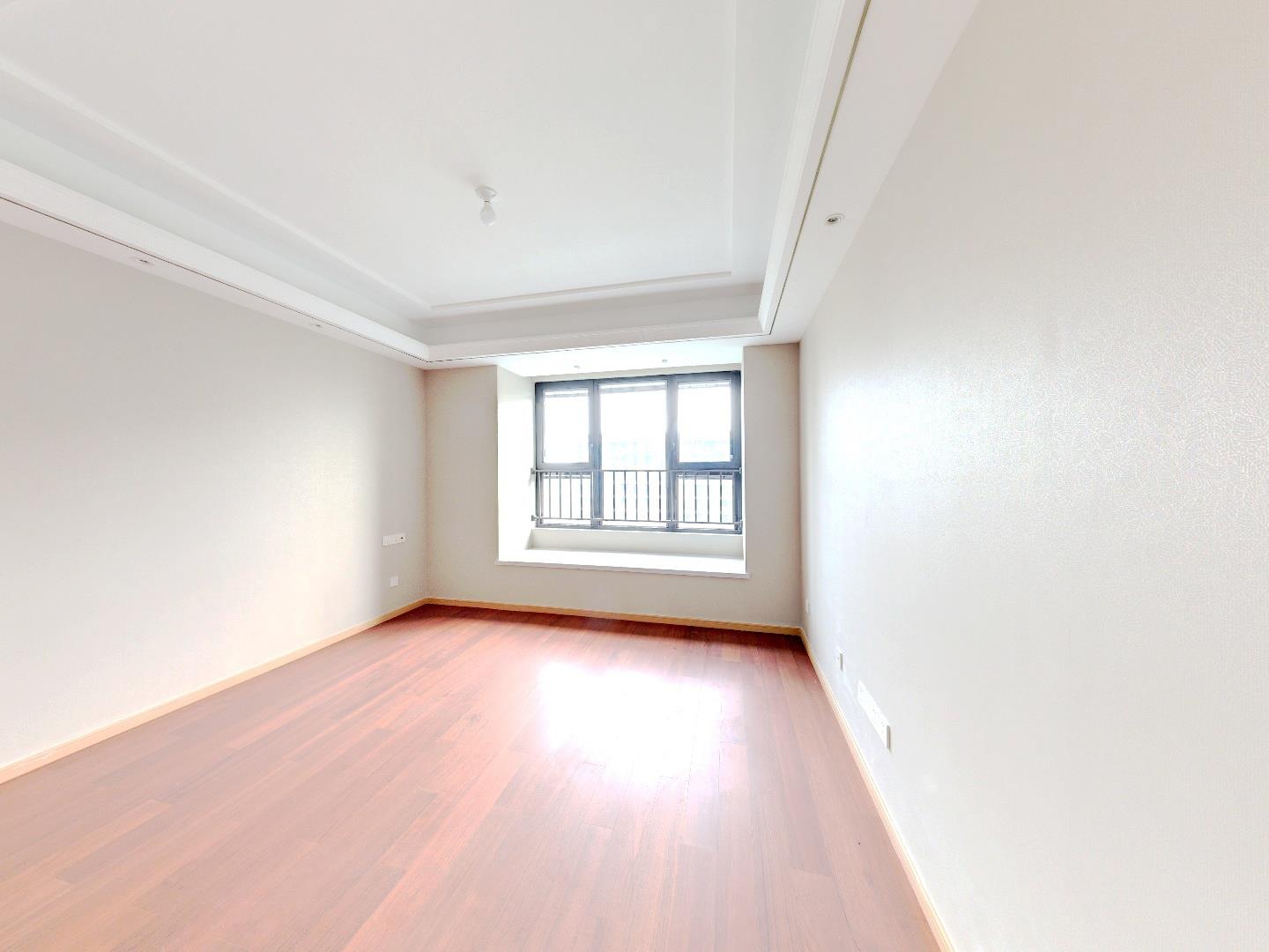 绿城沁园 4室2厅2卫 143m&sup2;