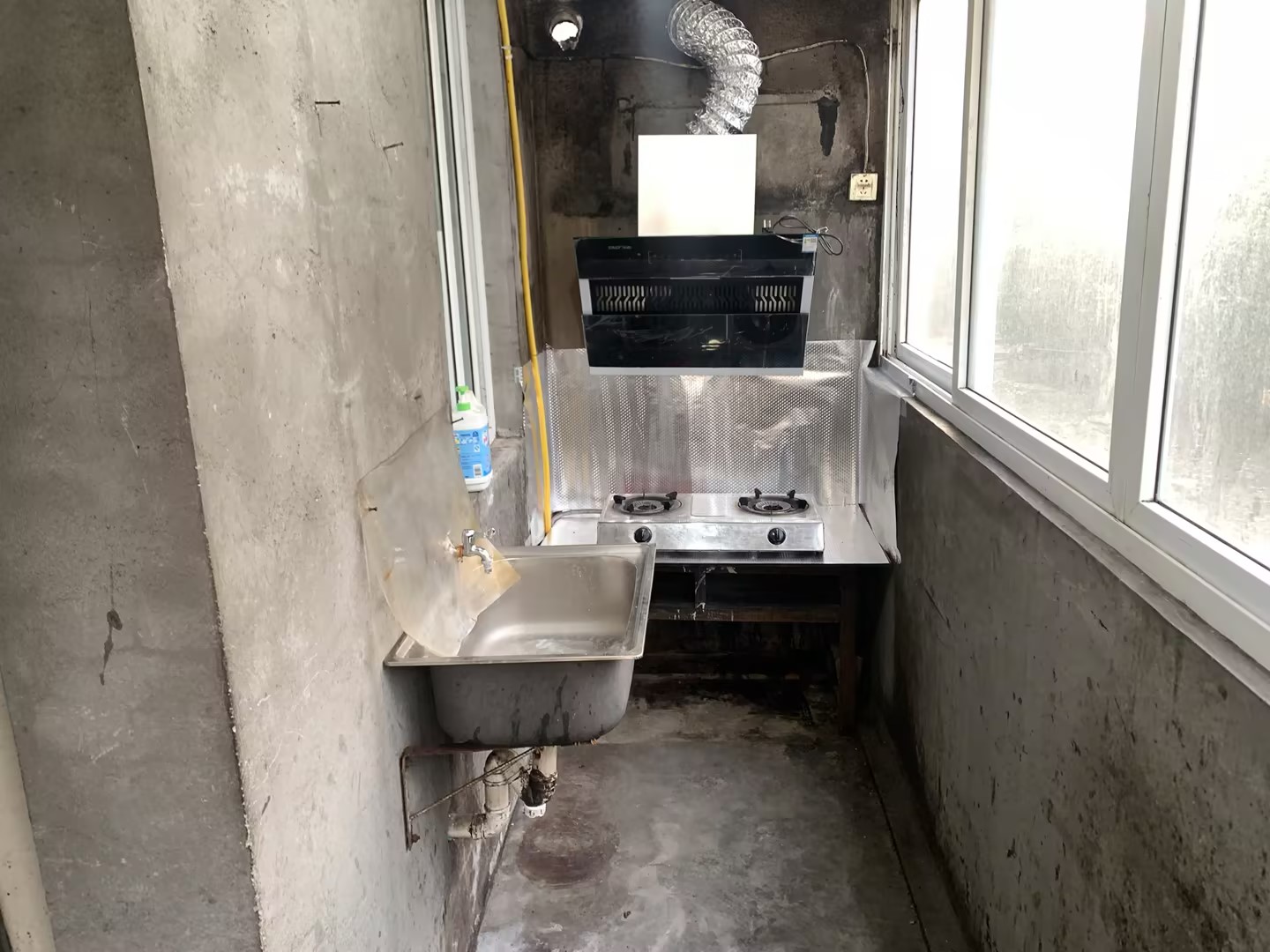 虹桥新苑 1室1厅1卫 60m&sup2;
