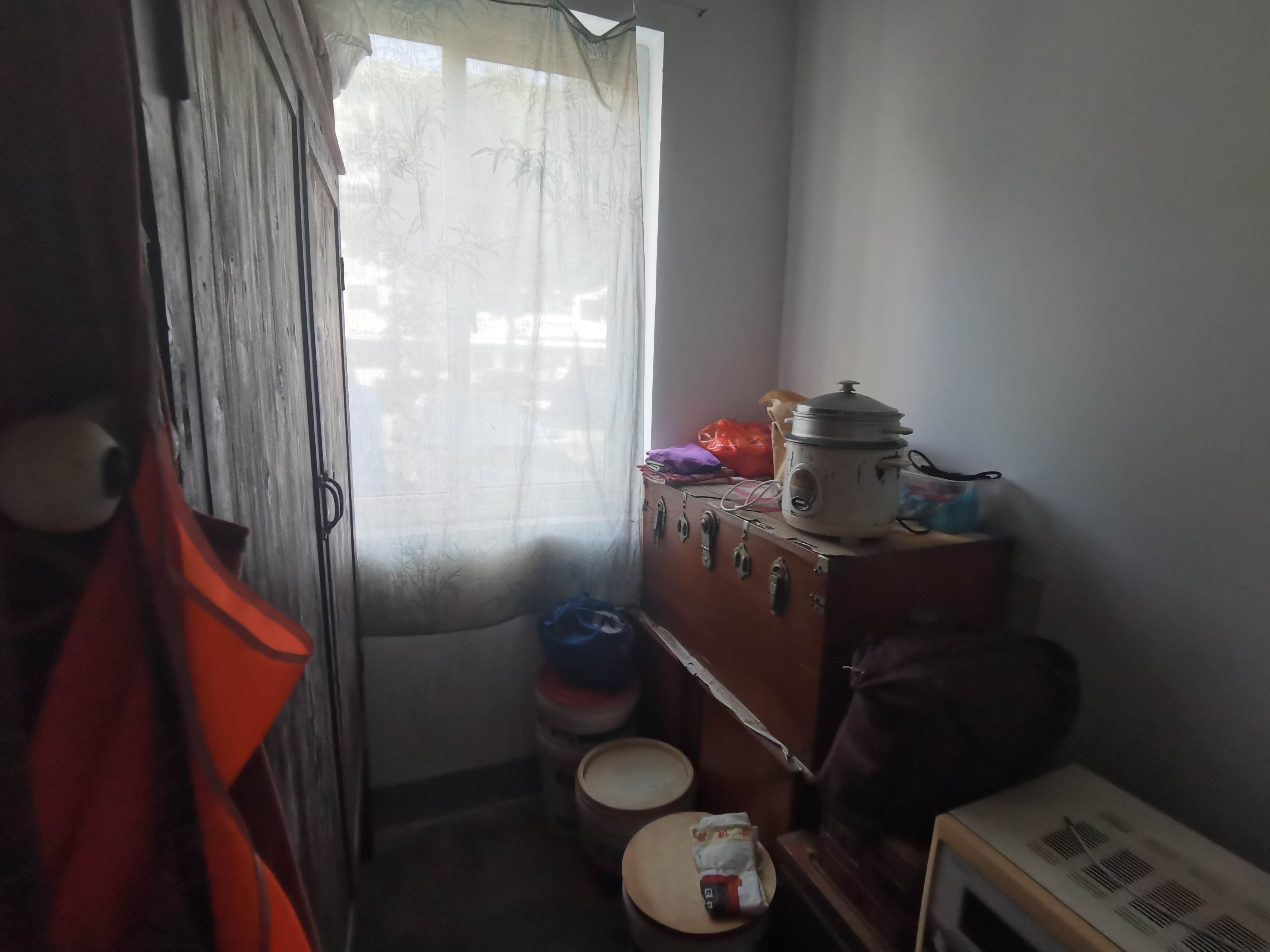 民主新村 3室2厅1卫 75m&sup2;