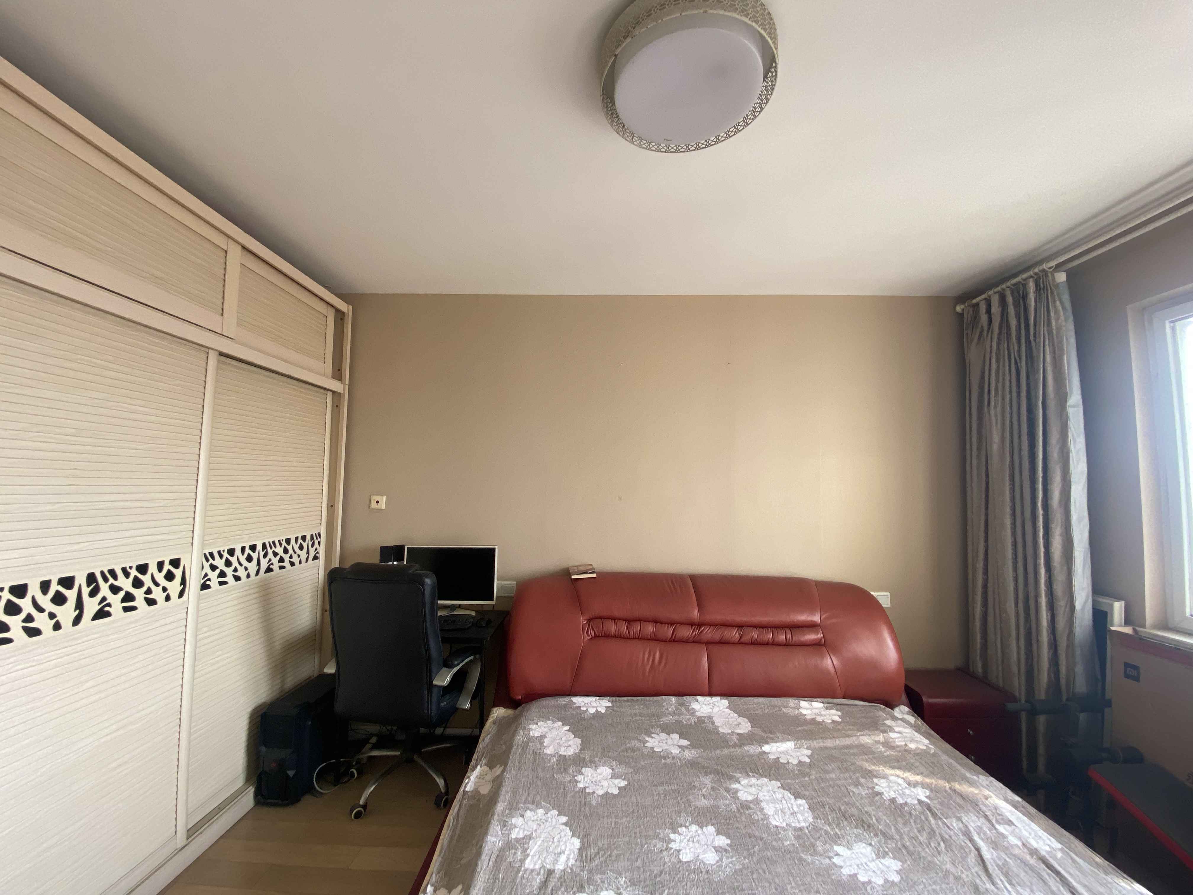 盛唐公寓 2室2厅1卫 95m²