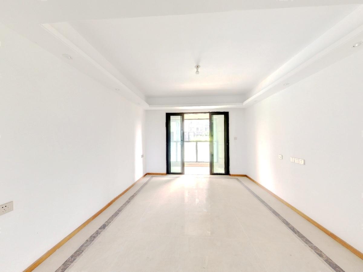 中南漫悦湾 3室2厅2卫 111m²