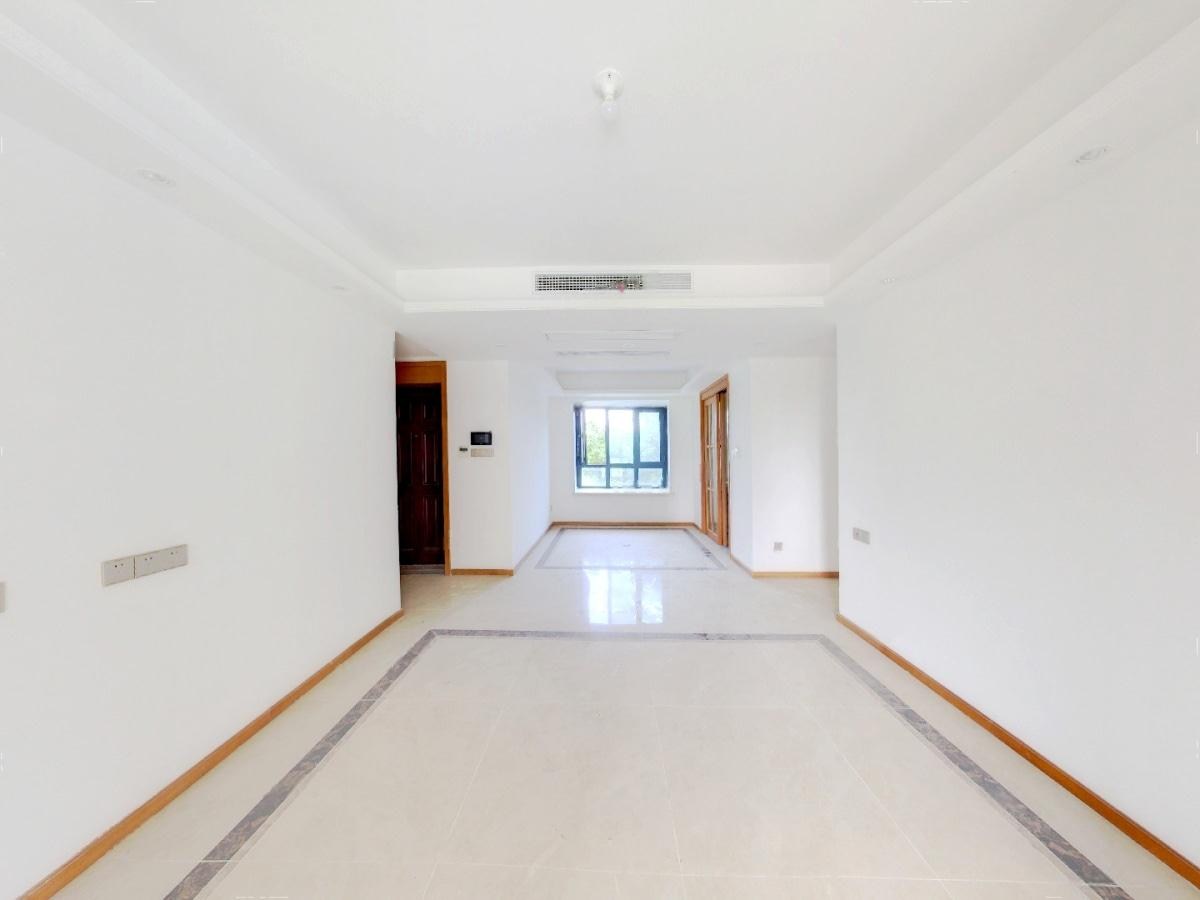 中南漫悦湾 3室2厅2卫 111m&sup2;