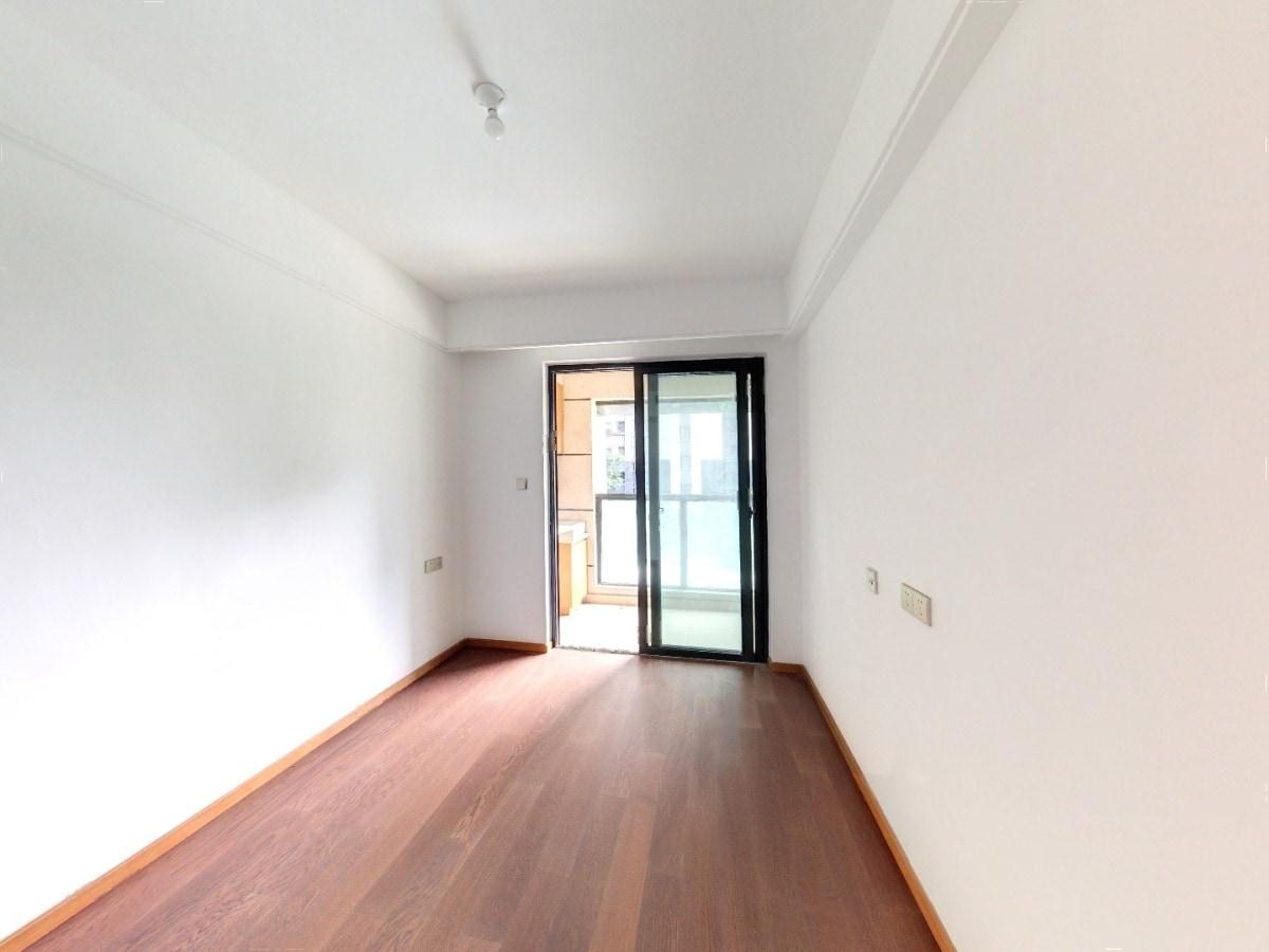 中南漫悦湾 3室2厅2卫 111m&sup2;
