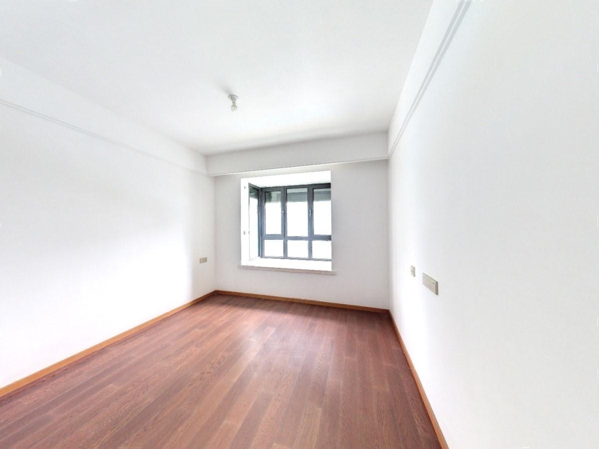 中南漫悦湾 3室2厅2卫 111m&sup2;