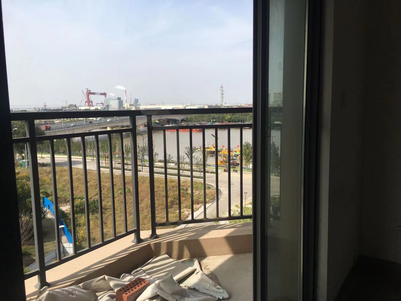 江景国际家园北区 3室2厅1卫 145m&sup2;