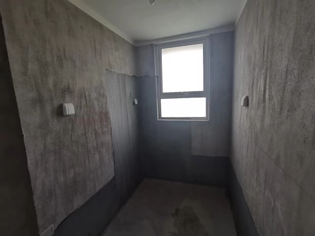 富都豪园 4室2厅2卫 148m²