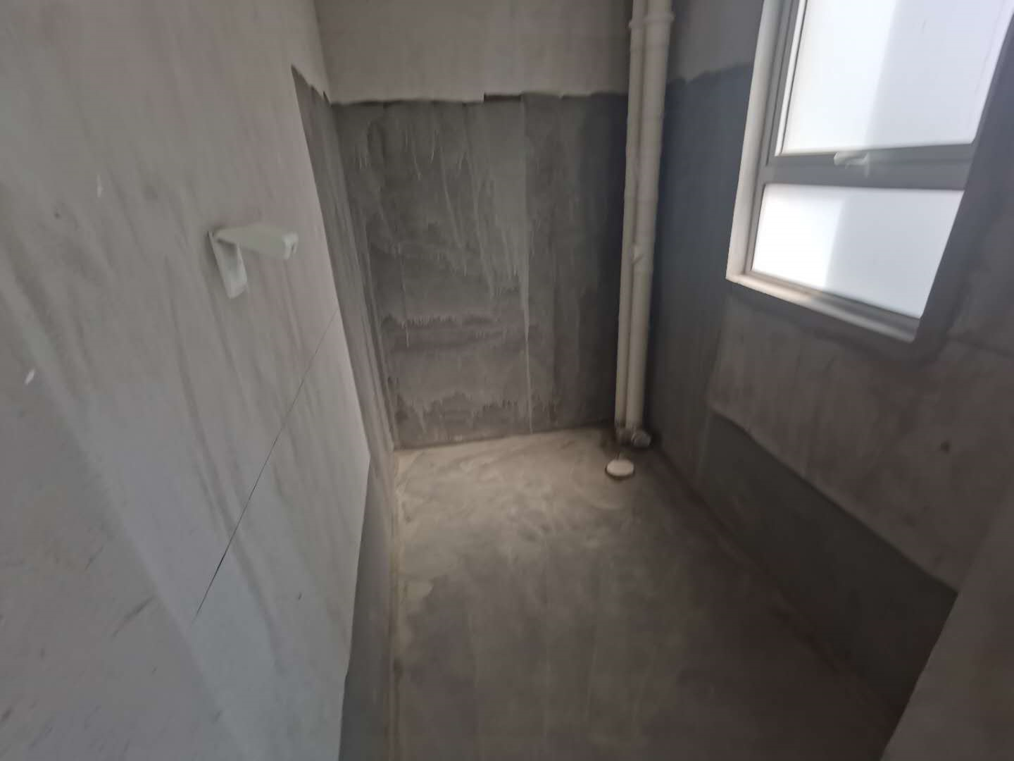 富都豪园 4室2厅2卫 148m²