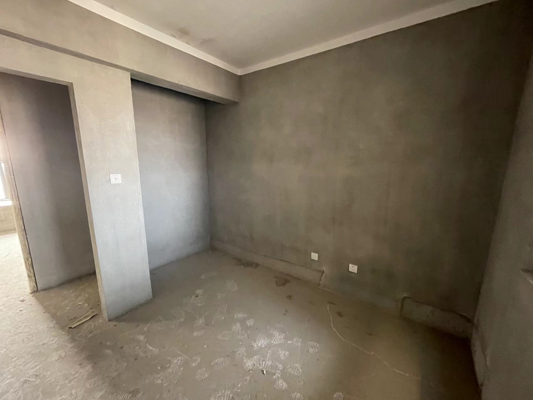 富都豪园 4室2厅2卫 148m²