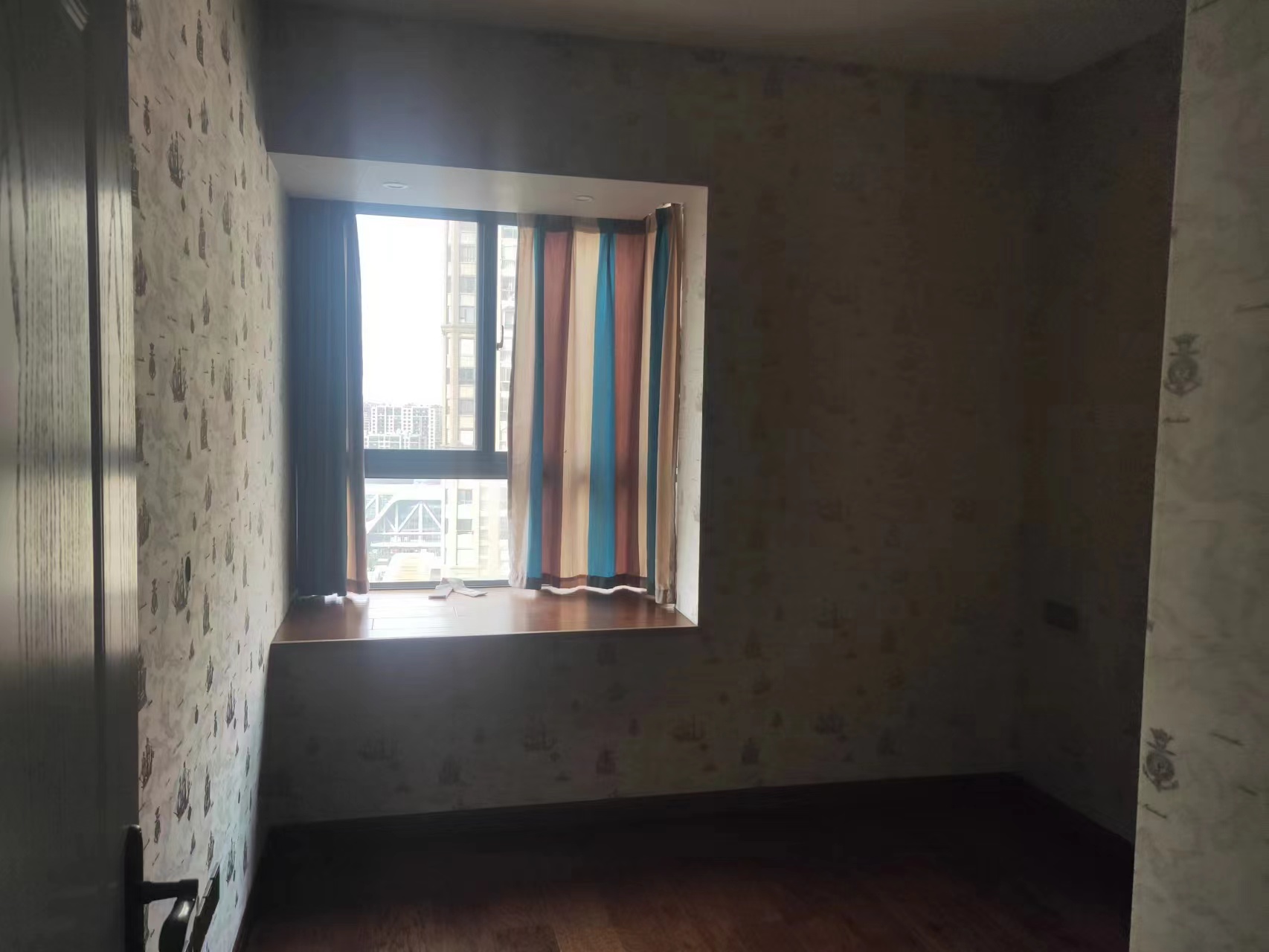 帝奥世伦名郡 4室2厅2卫 192m&sup2;
