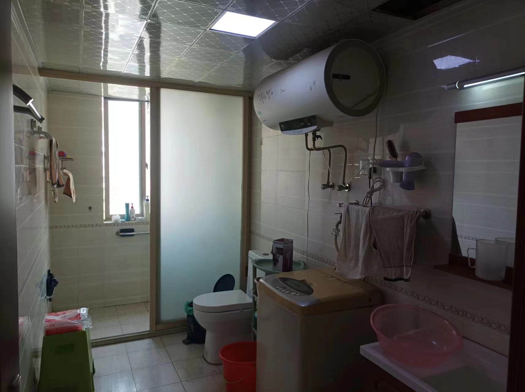 新胜花苑西区 4室2厅2卫 173m&sup2;