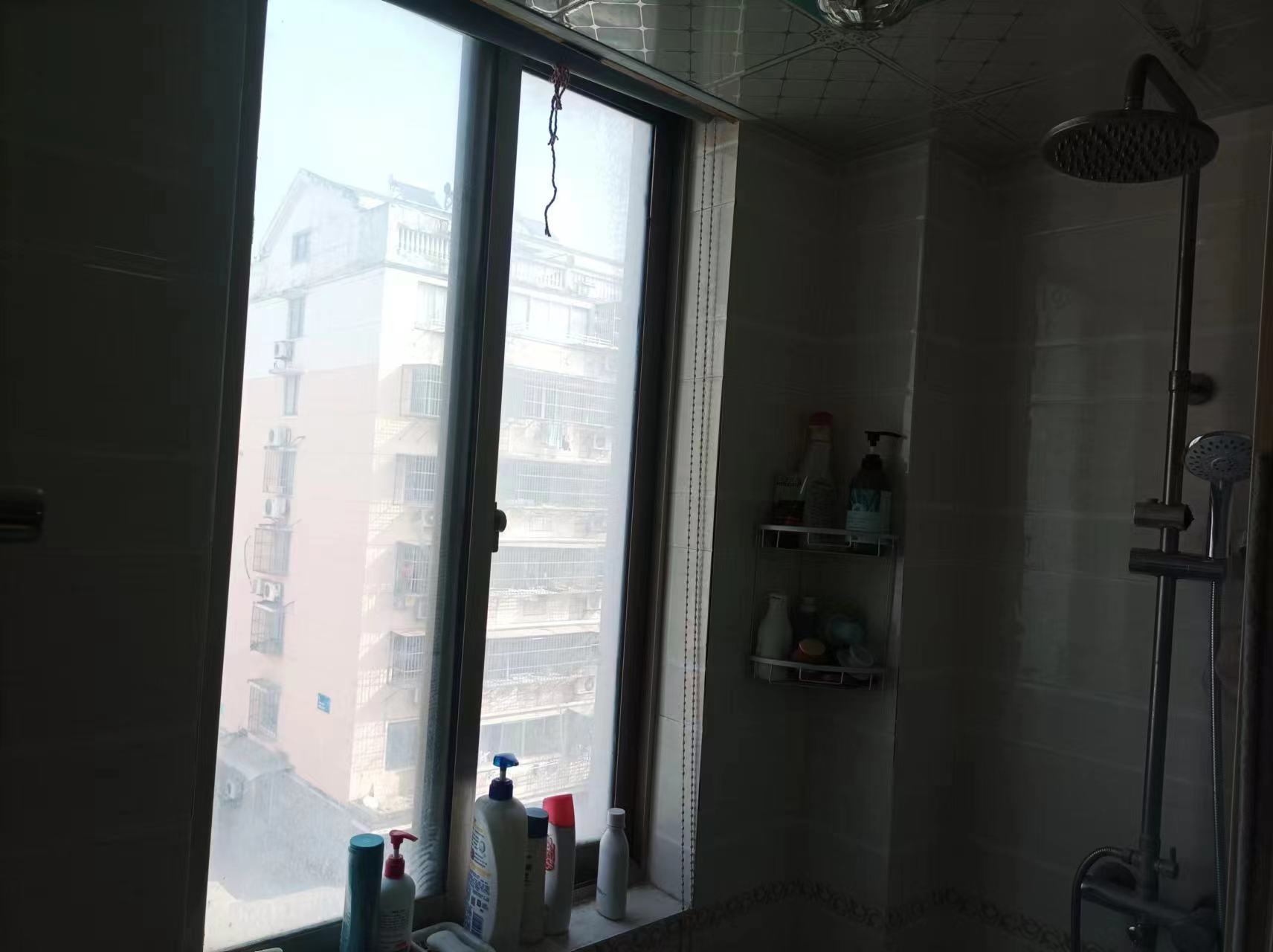 新胜花苑西区 4室2厅2卫 173m&sup2;