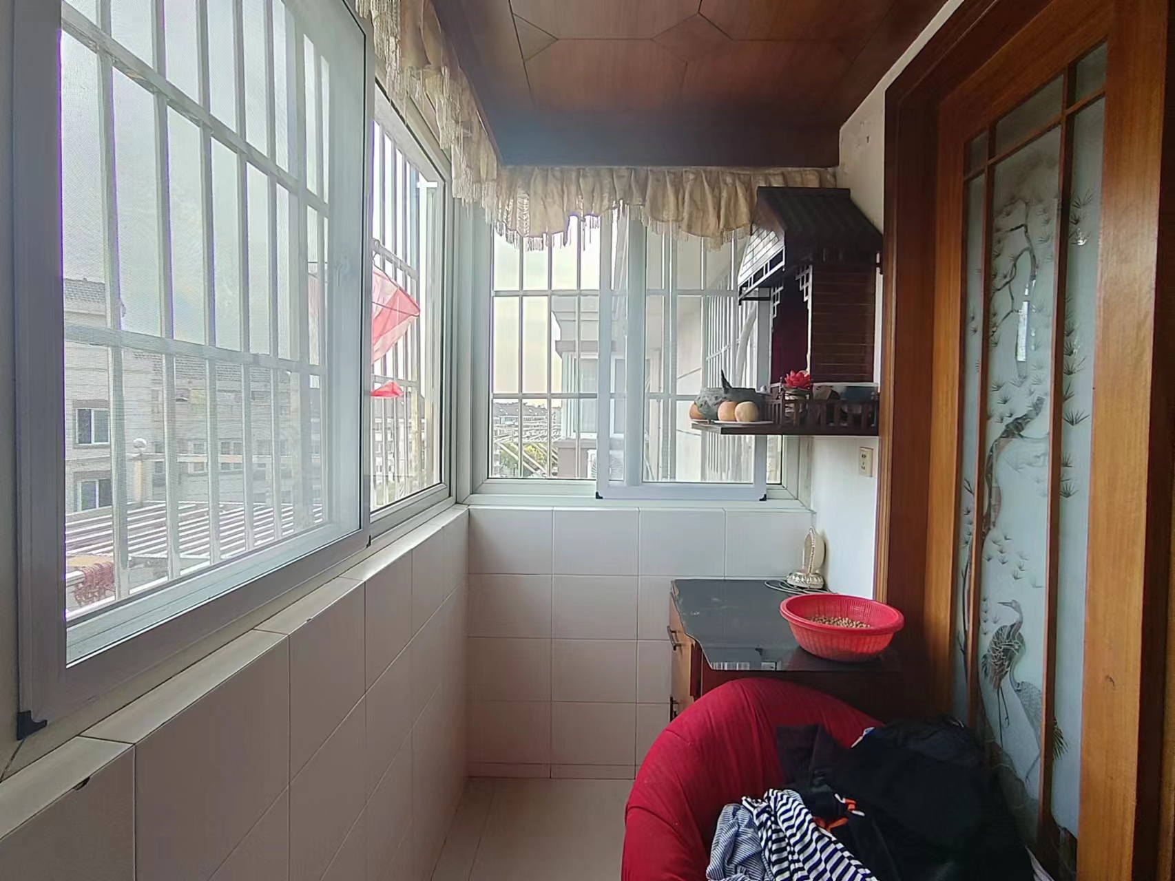 越江新村 3室1厅1卫 97m&sup2;