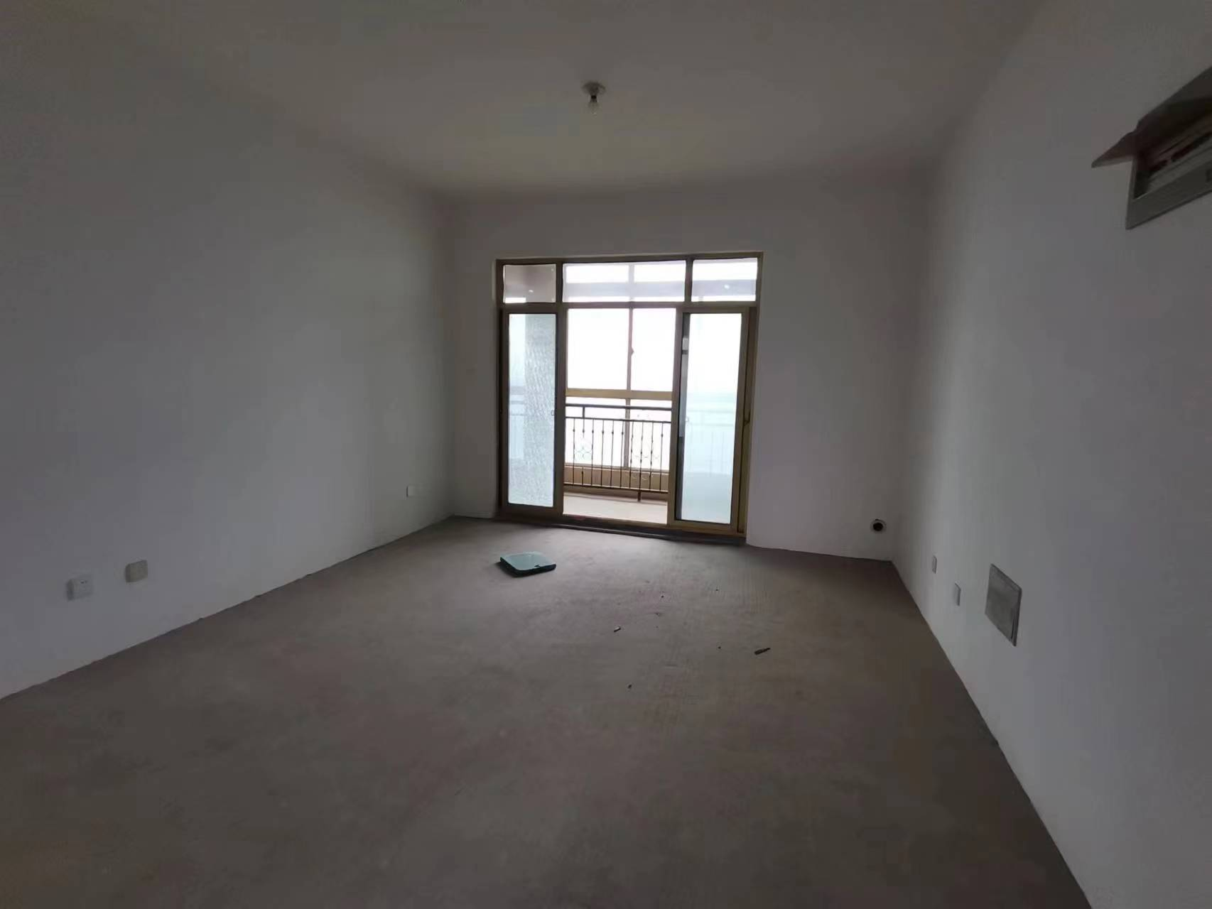 恒盛豪庭 3室2厅2卫 133m&sup2;