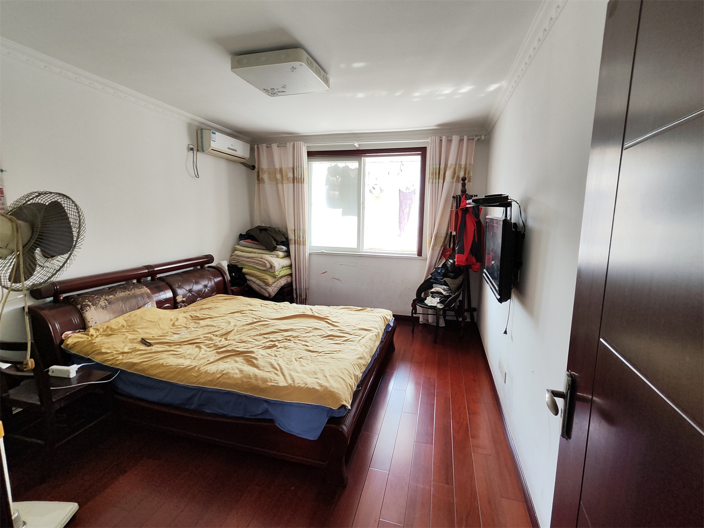 锦安花园一期 5室3厅2卫 192m&sup2;