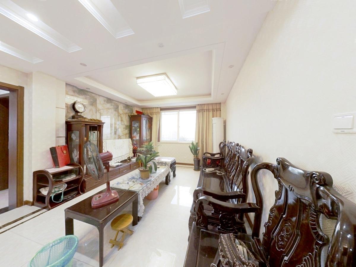 和盛林荫水岸 4室2厅2卫 146.00m&sup2;