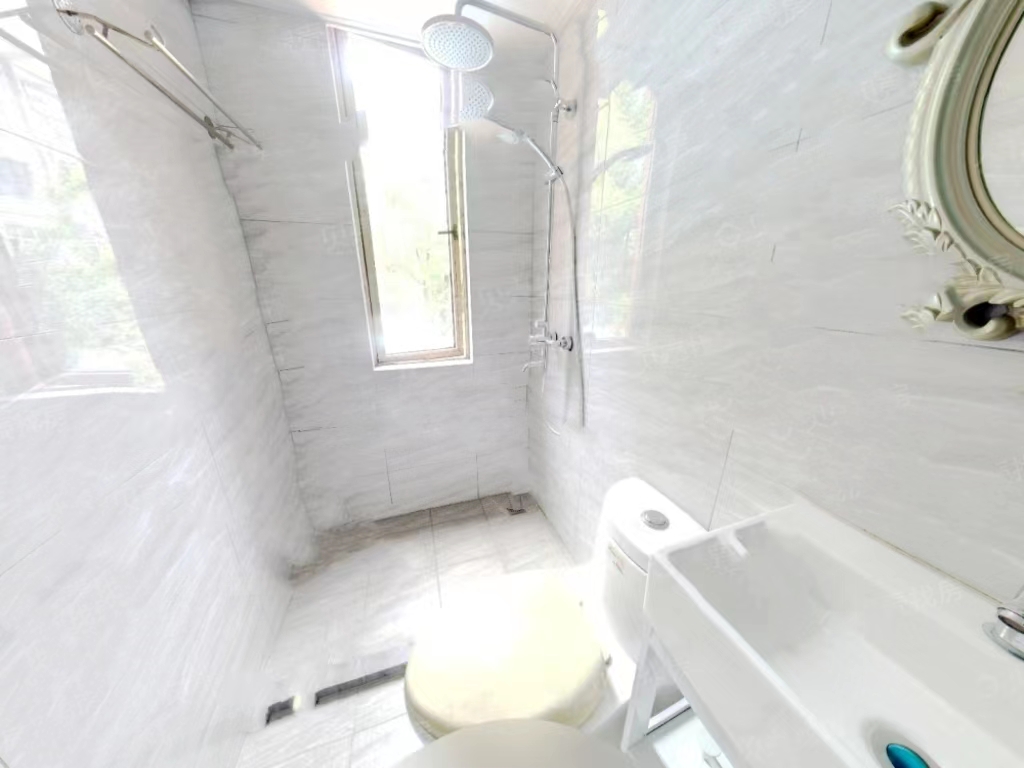 青年中路37号 2室1厅1卫 54.2m&sup2;