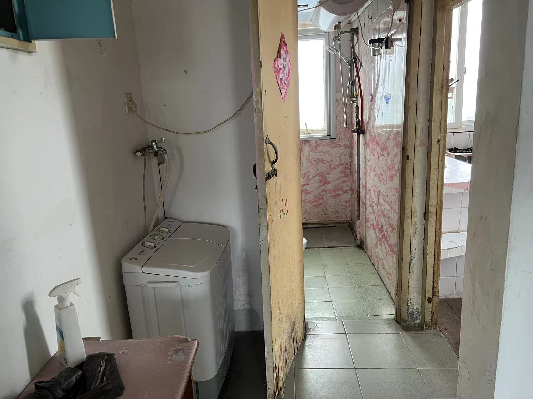易家桥新村 2室1厅1卫 72m&sup2;