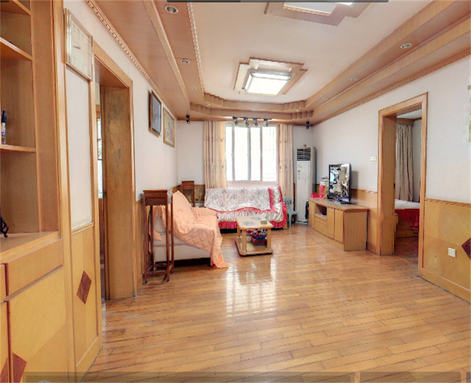 南园路18号大院 3室2厅1卫 127.11m&sup2;