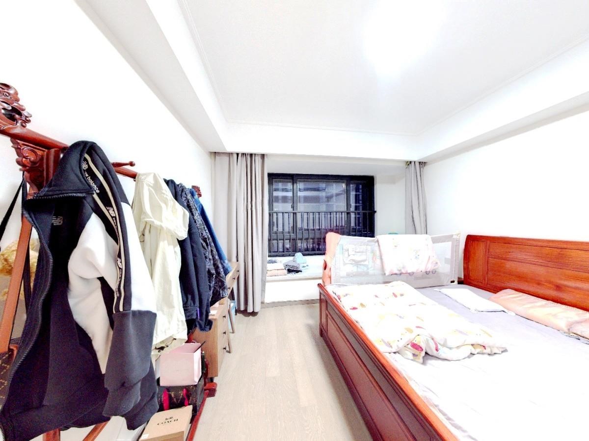 万科翡翠东第 4室2厅2卫 149.9m&sup2;