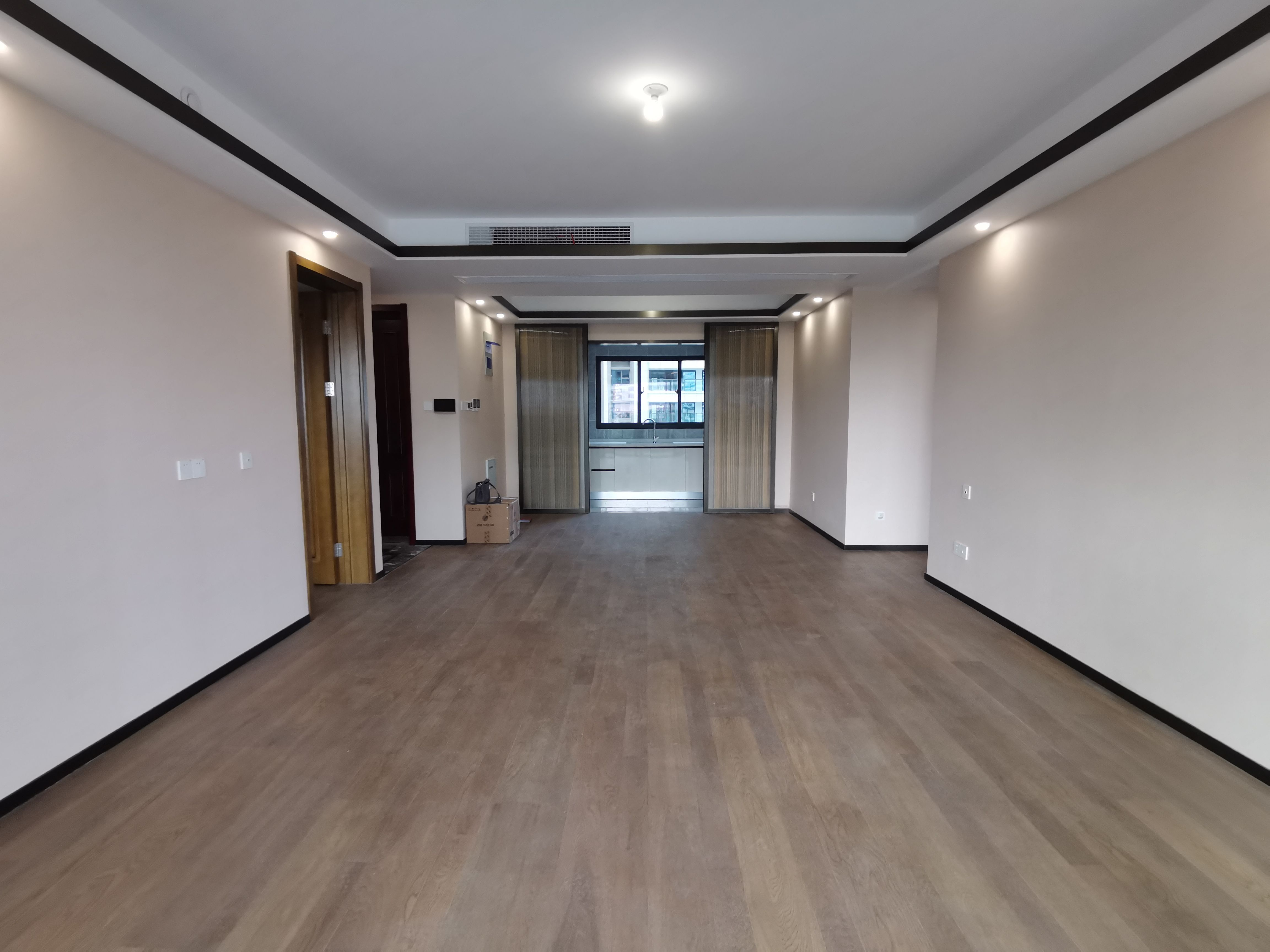 远创东樾 4室2厅2卫 153.74m&sup2;
