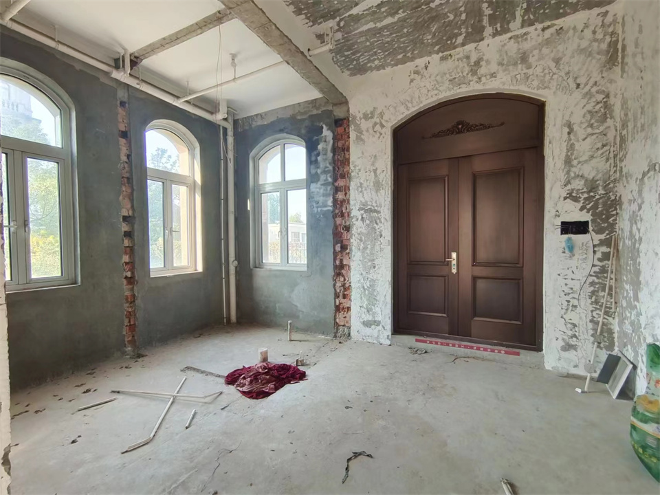 顺发御园 6室3厅5卫 550.00m&sup2;