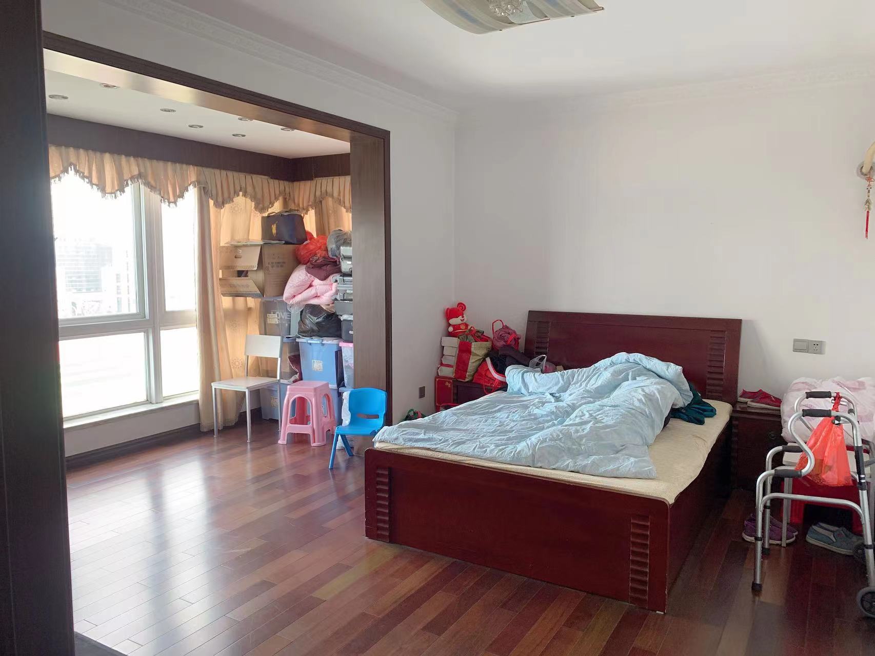 南园路17号院 4室2厅2卫 172.00m&sup2;