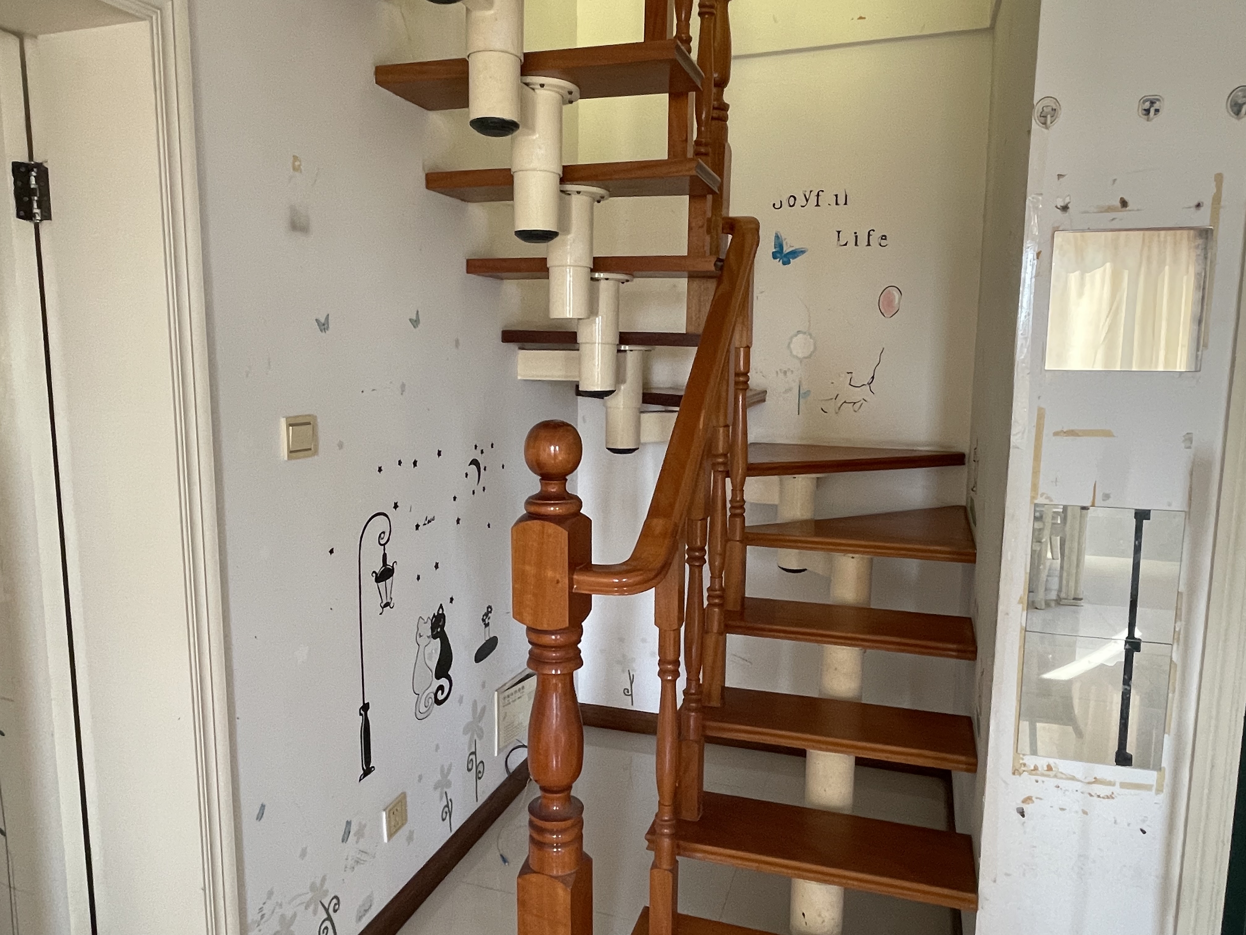 虹桥新苑 3室1厅1卫 64.00m&sup2;