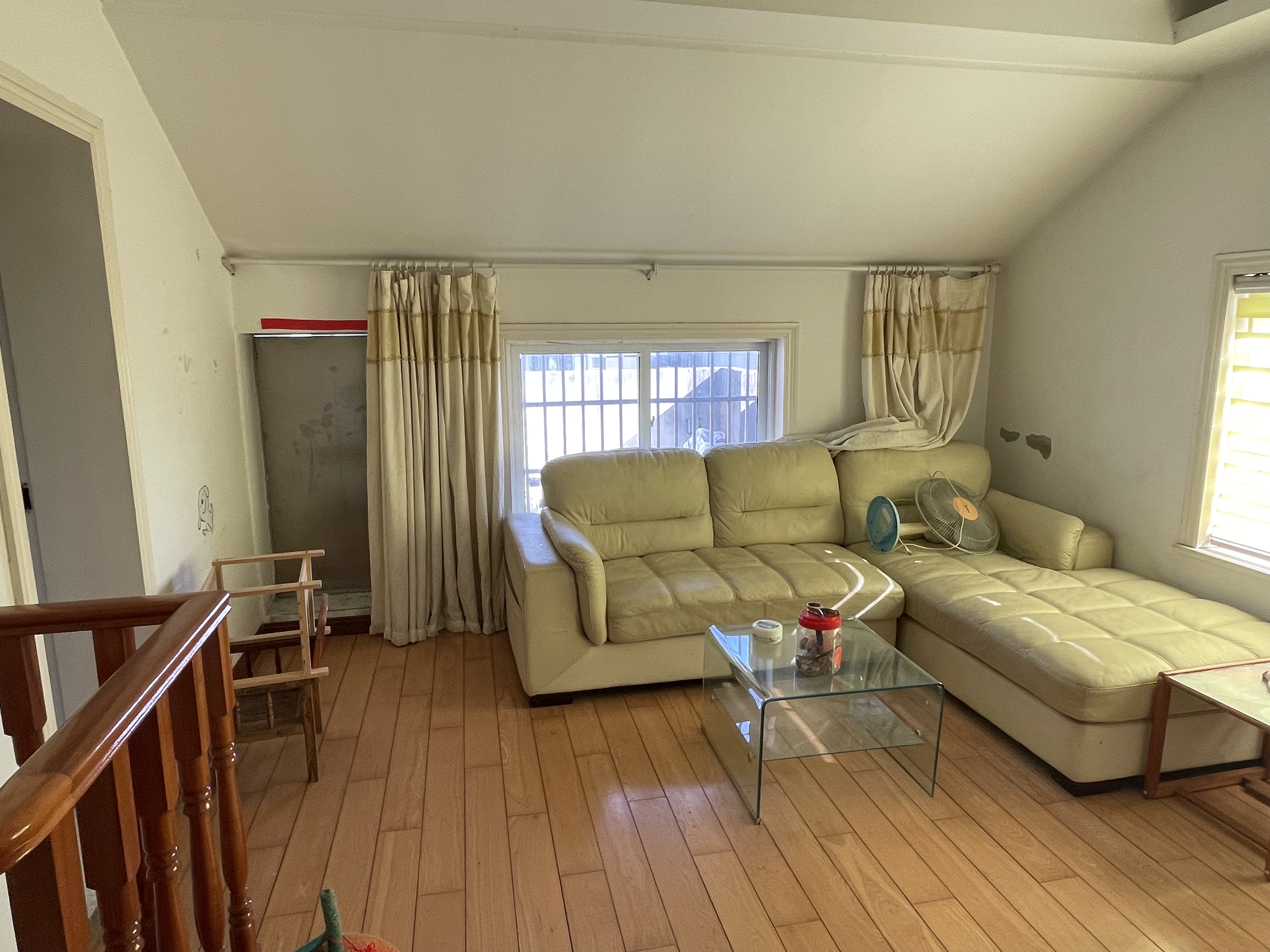 虹桥新苑 3室1厅1卫 64.00m&sup2;