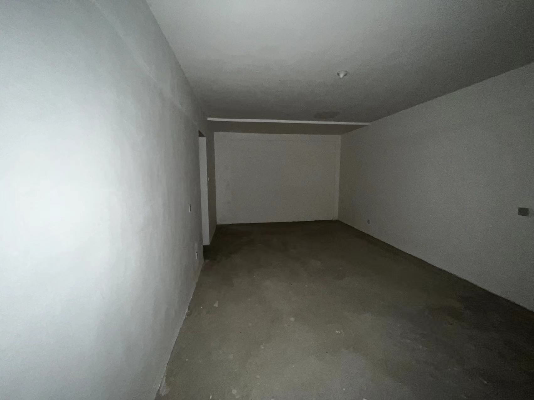 中南世纪花城三期 6室2厅3卫 600m&sup2;