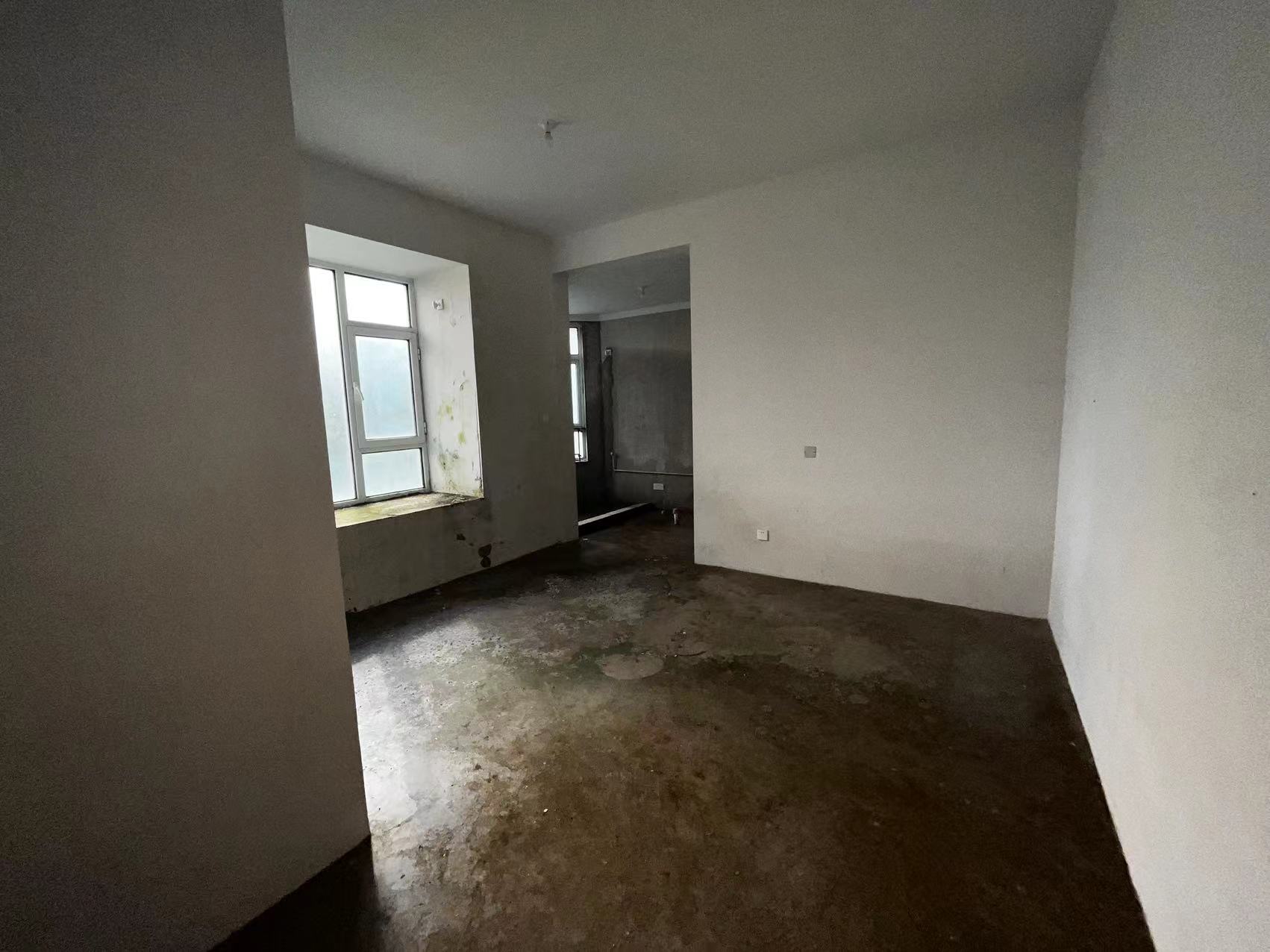 中南世纪花城三期 6室2厅3卫 600m&sup2;