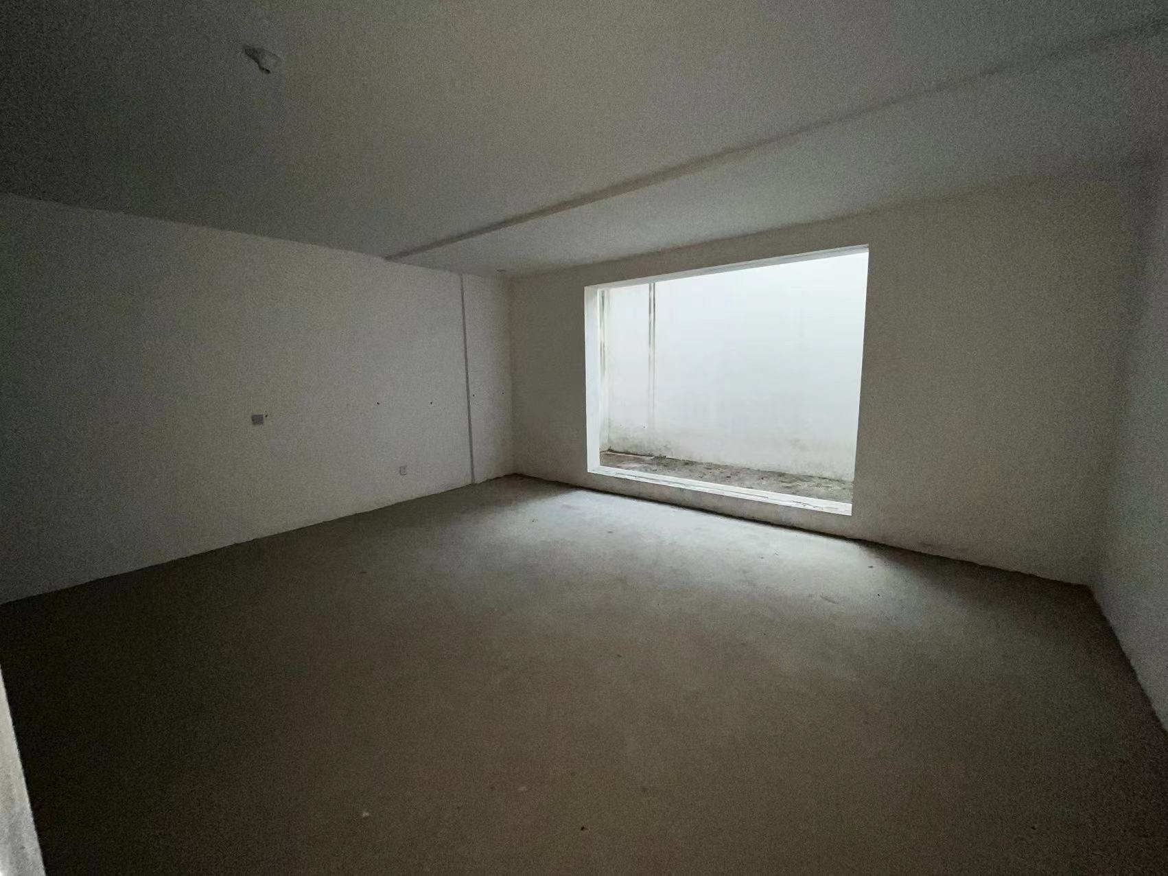 中南世纪花城三期 6室2厅3卫 600m&sup2;