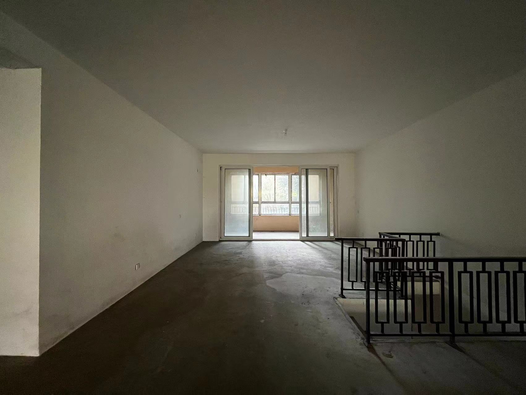 中南世纪花城三期 6室2厅3卫 600m&sup2;