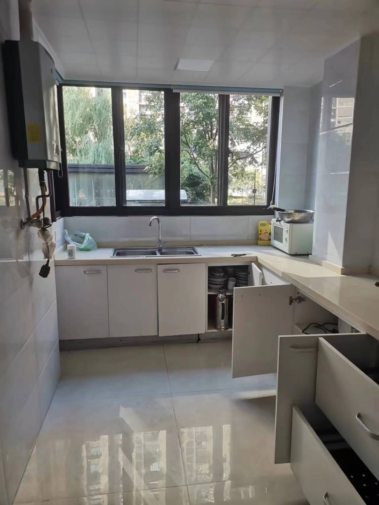 江景苑小区 2室1厅1卫 96m&sup2;
