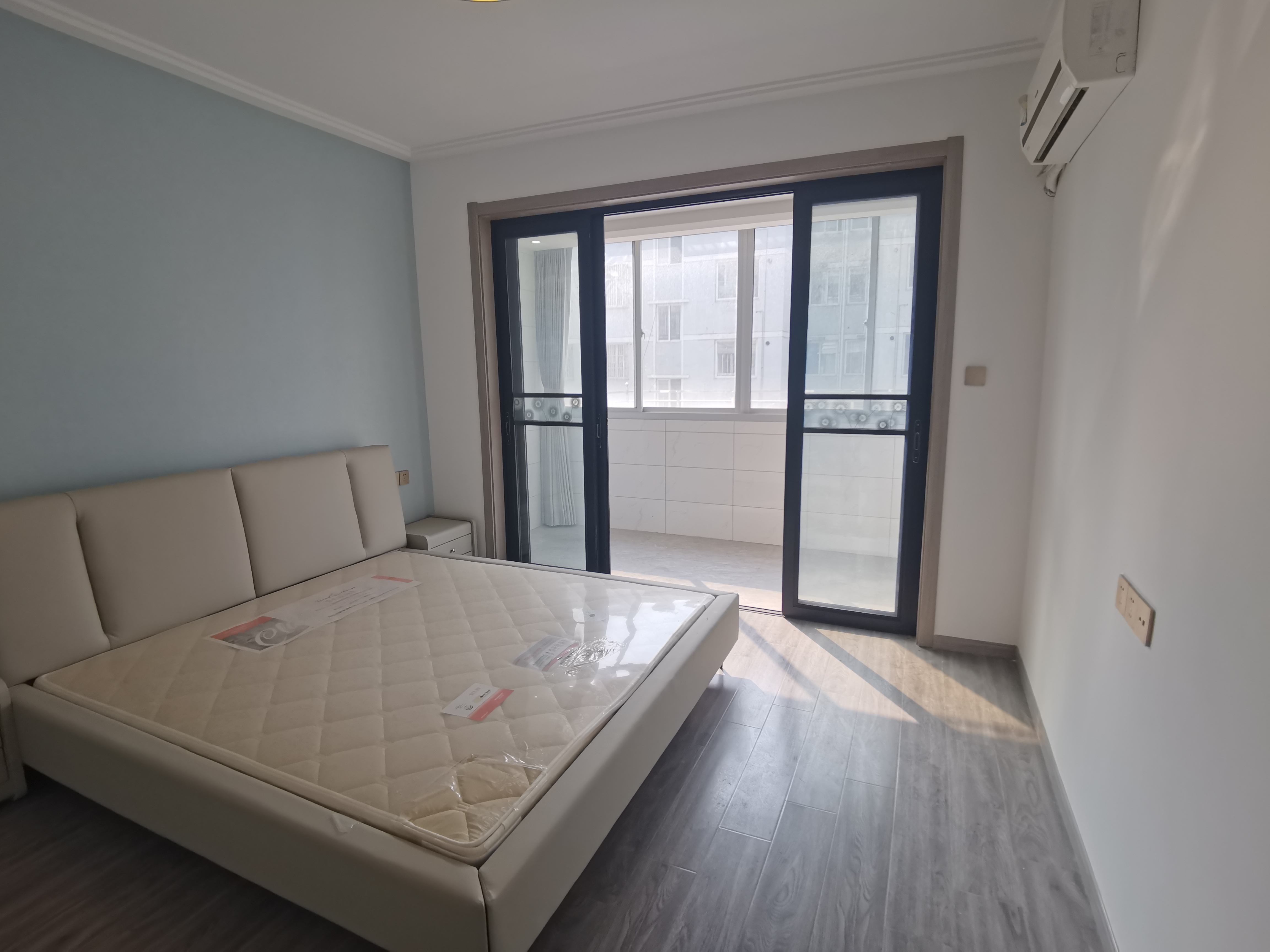 泰山公寓 2室1厅1卫 60m&sup2;
