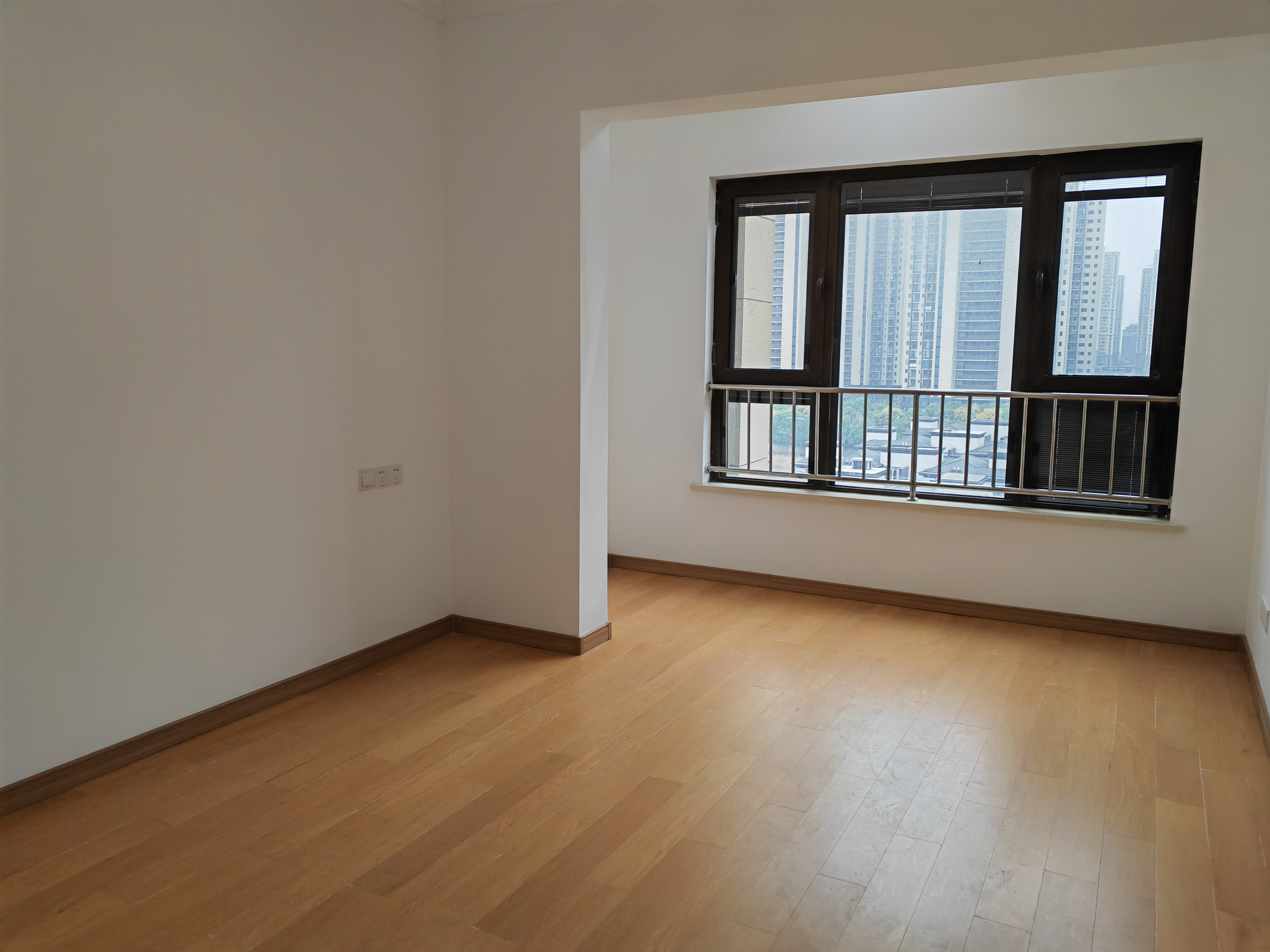 中兴兰溪荟 3室2厅2卫 134m&sup2;