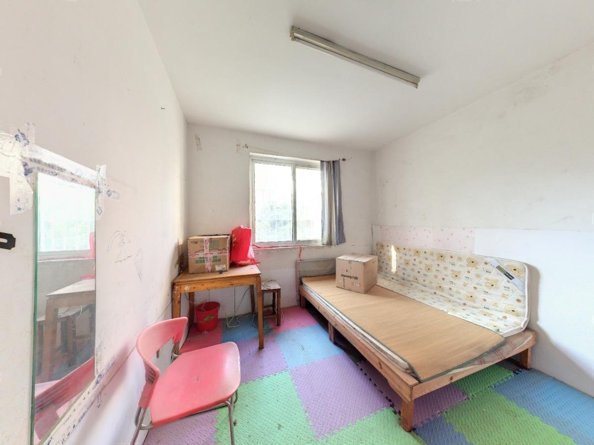 城港花苑 2室1厅1卫 74m&sup2;