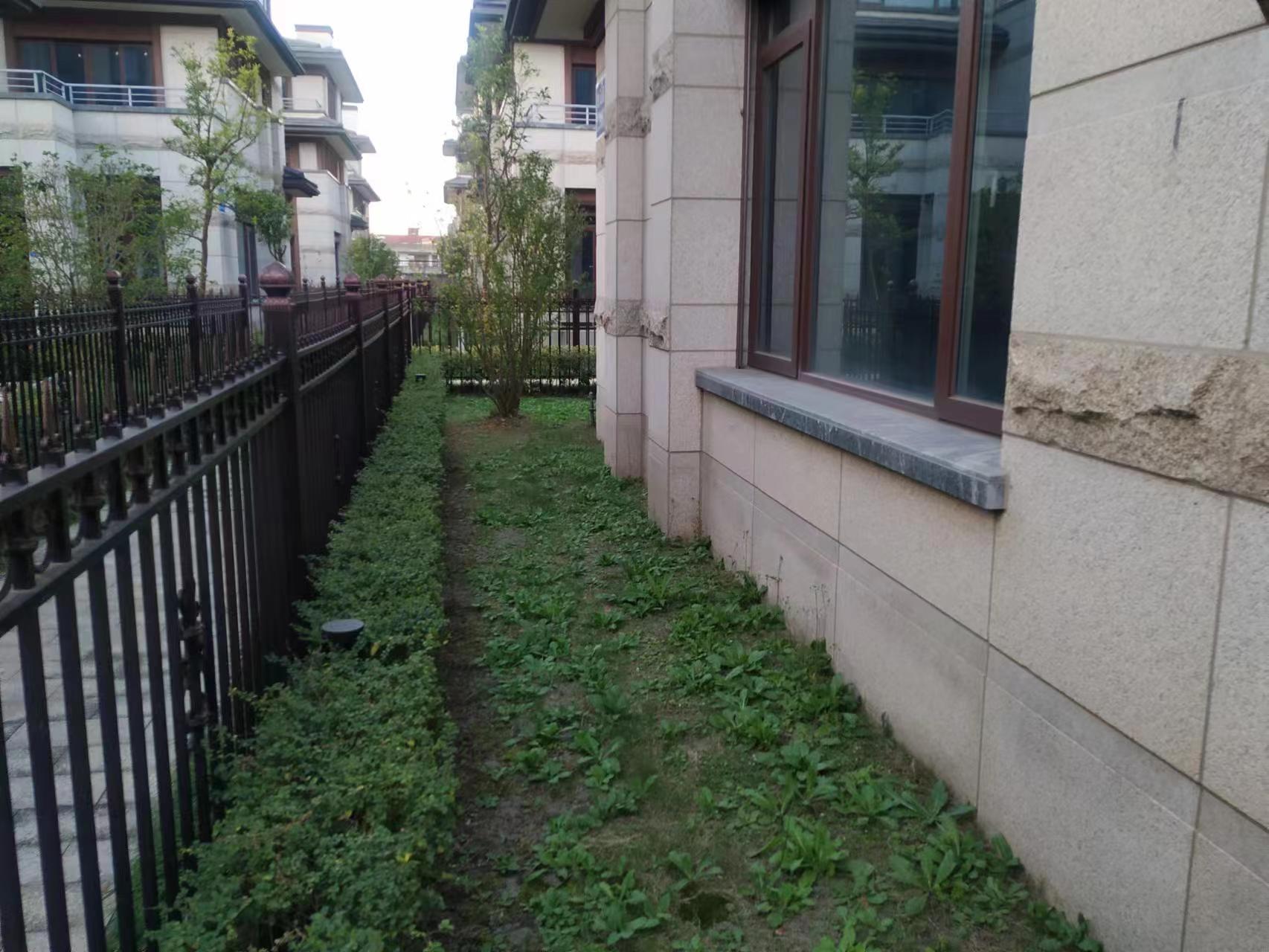 东宝&middot;怡沁园 5室4厅3卫 410.95m&sup2;