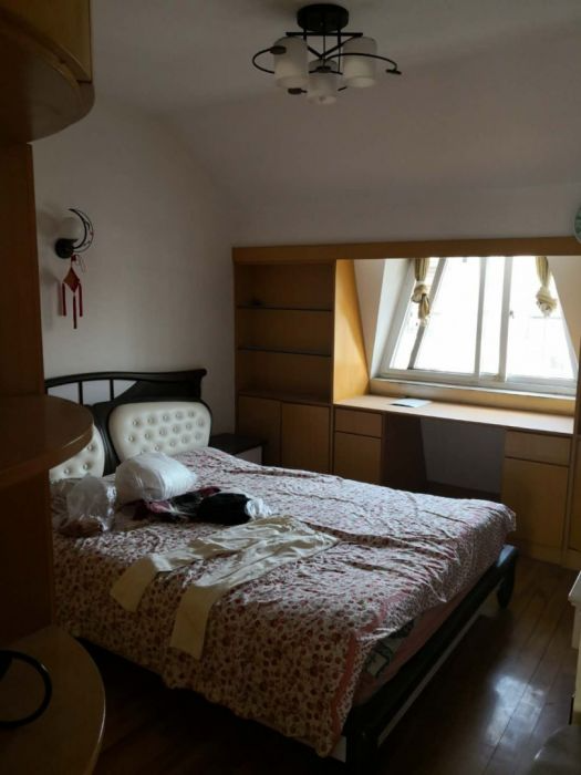 和兴花苑 3室0厅0卫 181.86m&sup2;