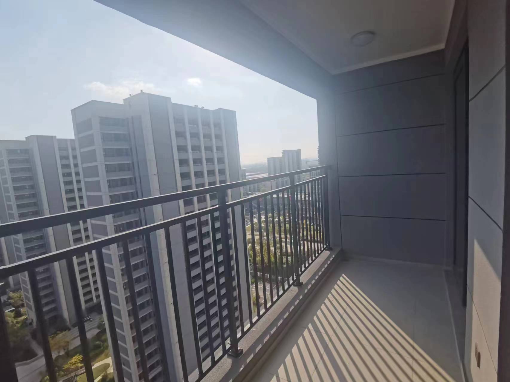 万科未来之光 3室2厅2卫 113m&sup2;