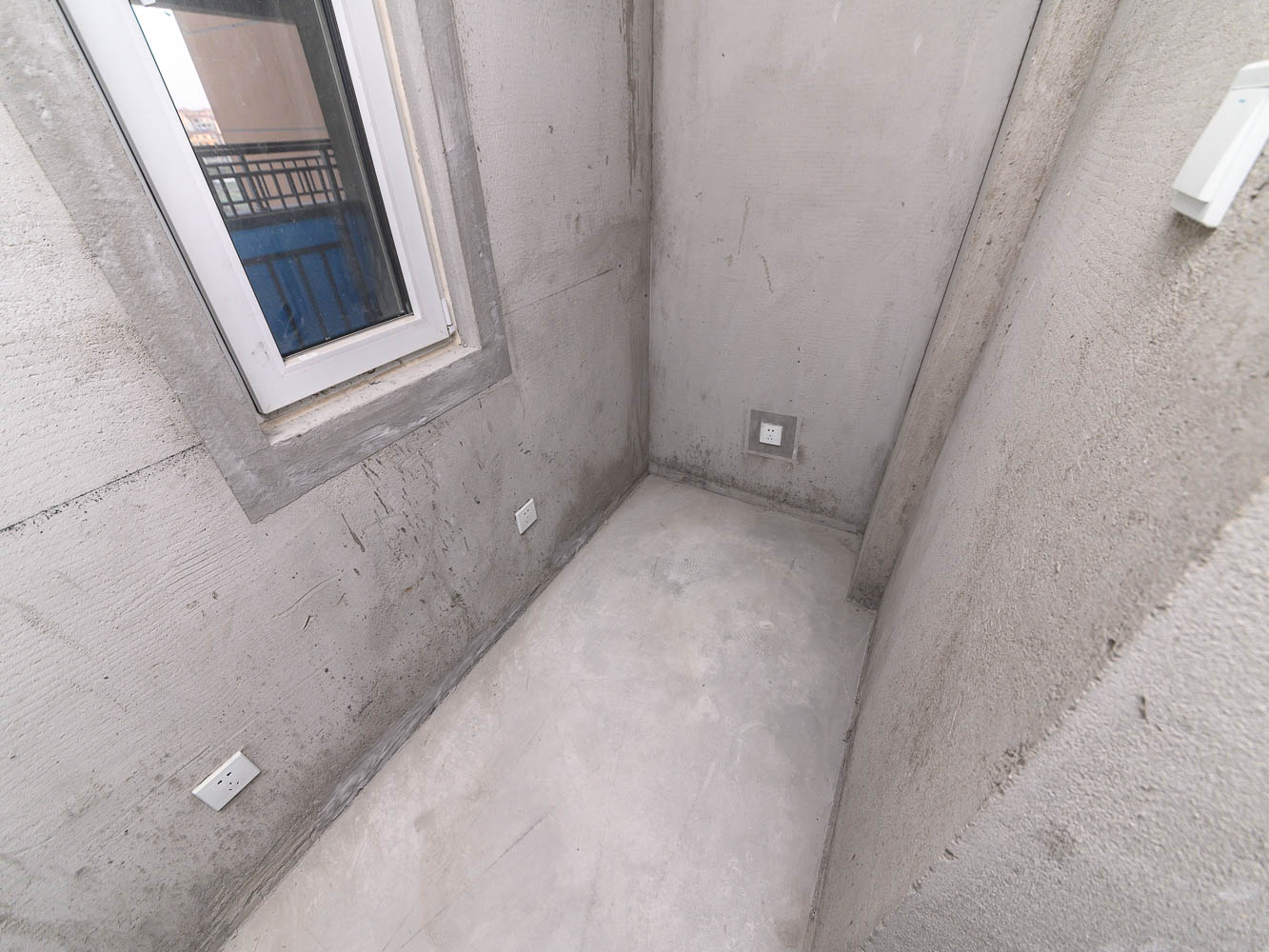 佳源都市 3室2厅2卫 97.69m&sup2;