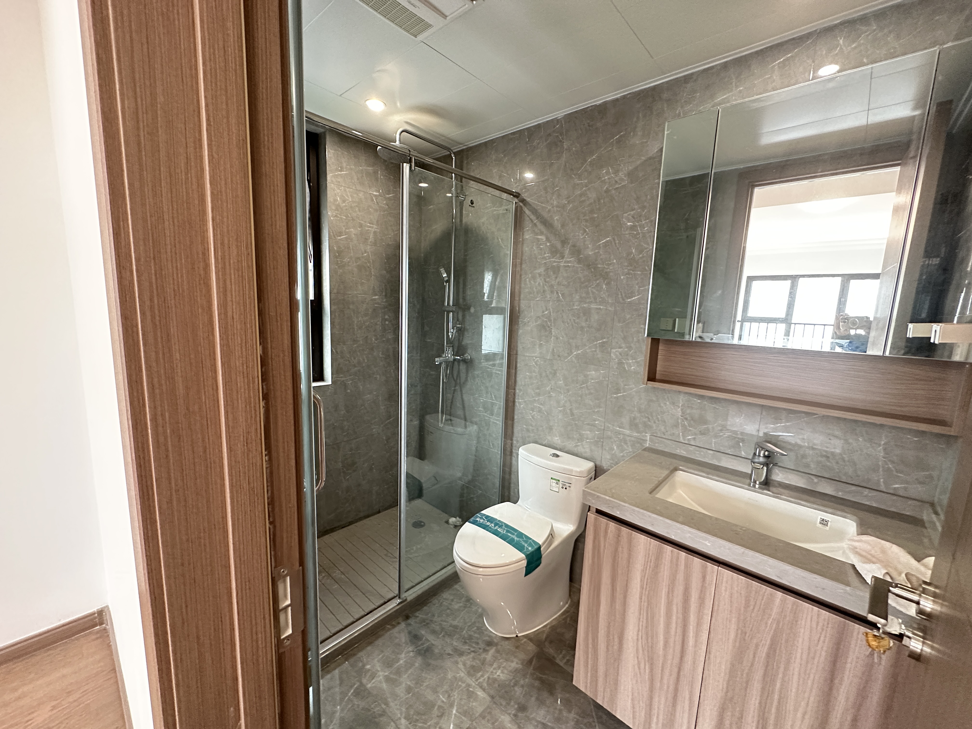 中海上东区 3室2厅2卫 128m&sup2;