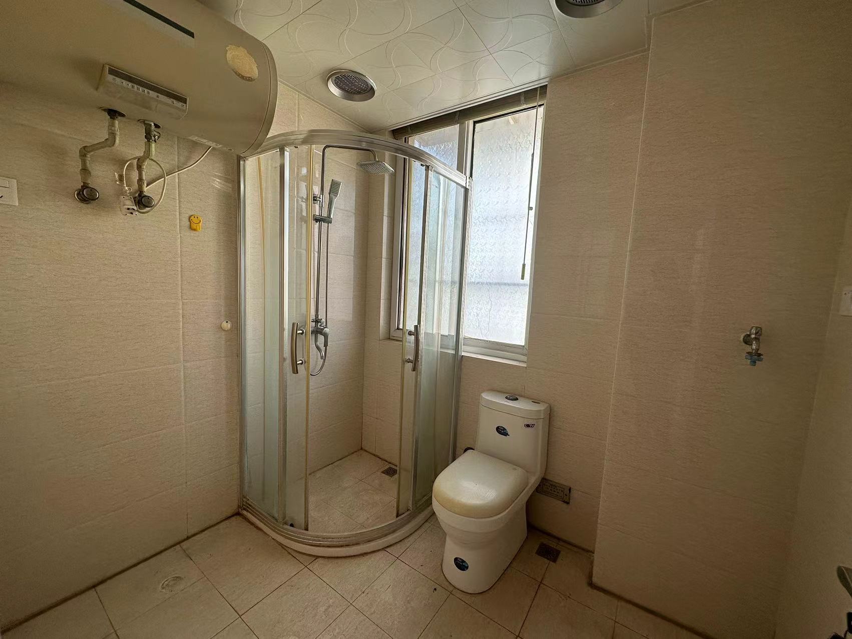 五一花苑西区 2室2厅1卫 68m&sup2;