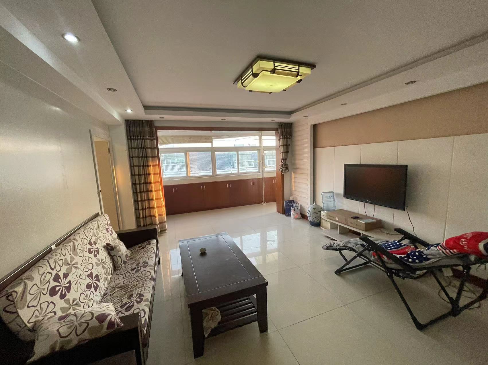 春晖花园 3室2厅2卫 150m&sup2;