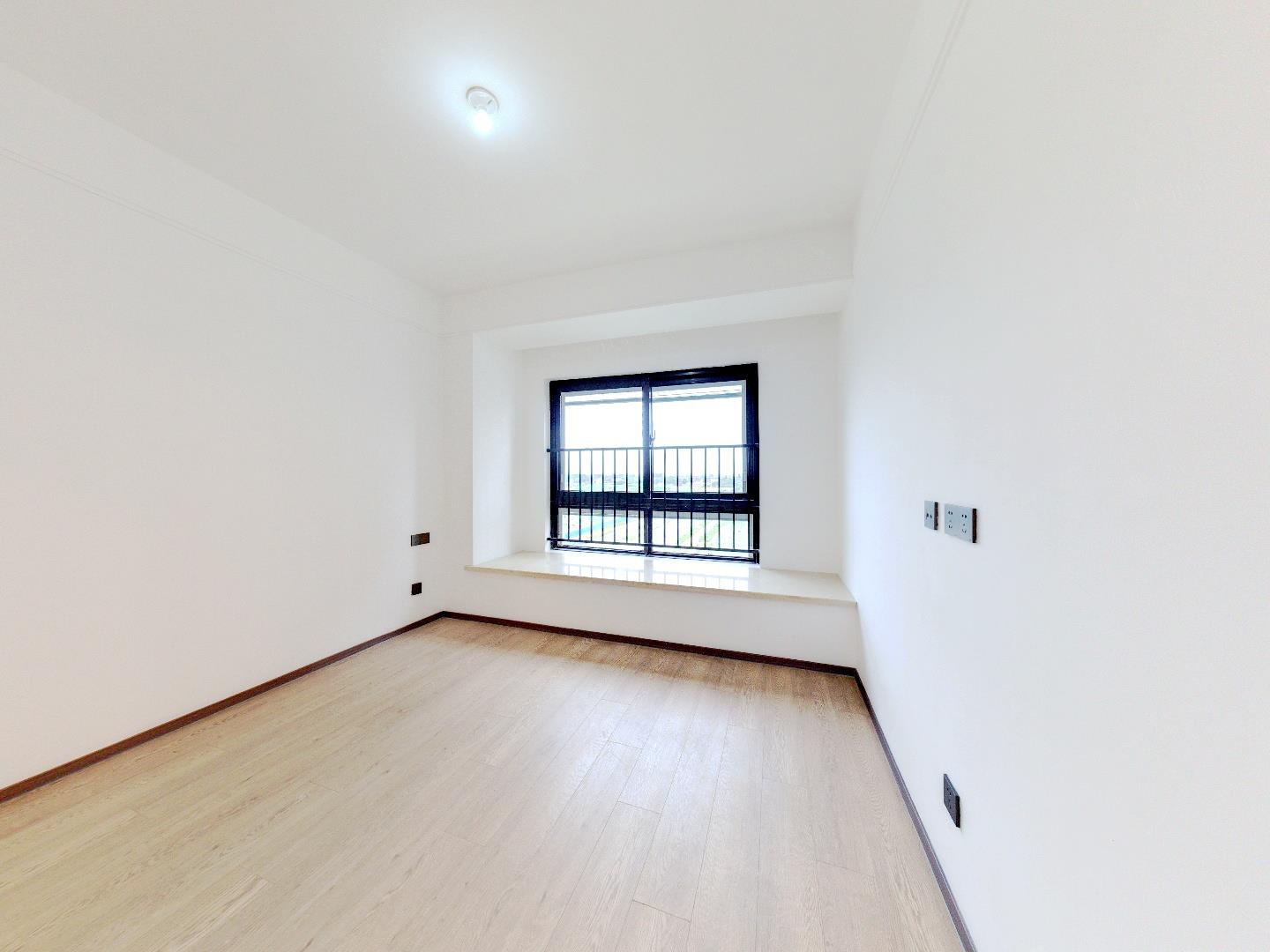 中南珑悦 3室2厅2卫 115m&sup2;