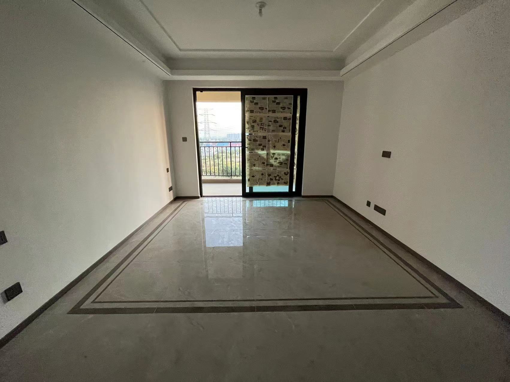 中南珑悦 3室2厅2卫 115m&sup2;